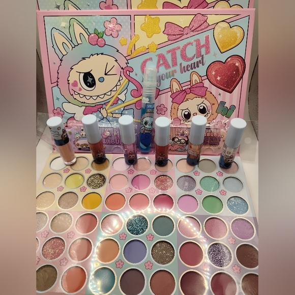 Labubu Other - Labubu 54 Colorful Eyeshadow Palette& Lipgloss Set